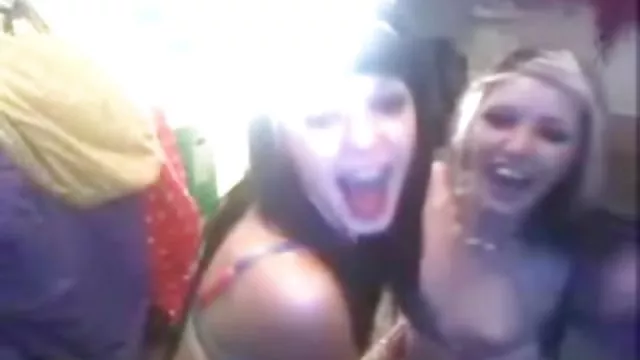 XXX bez rejestracji Książka Jak mokra cipa z bliska Sandra