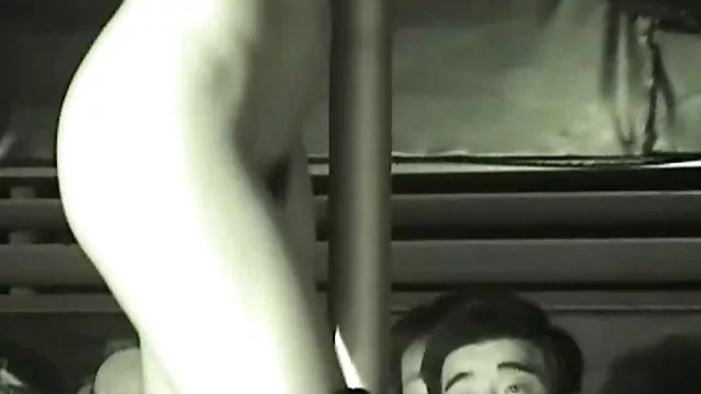 XXX bez rejestracji Miłośnicy bardzo mokre cipki samochodów lubią пригубить